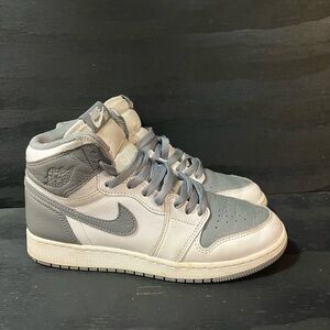 Nike Air Jordan 1 Retro High OG Women’s Size 8 Sneakers Stealth White